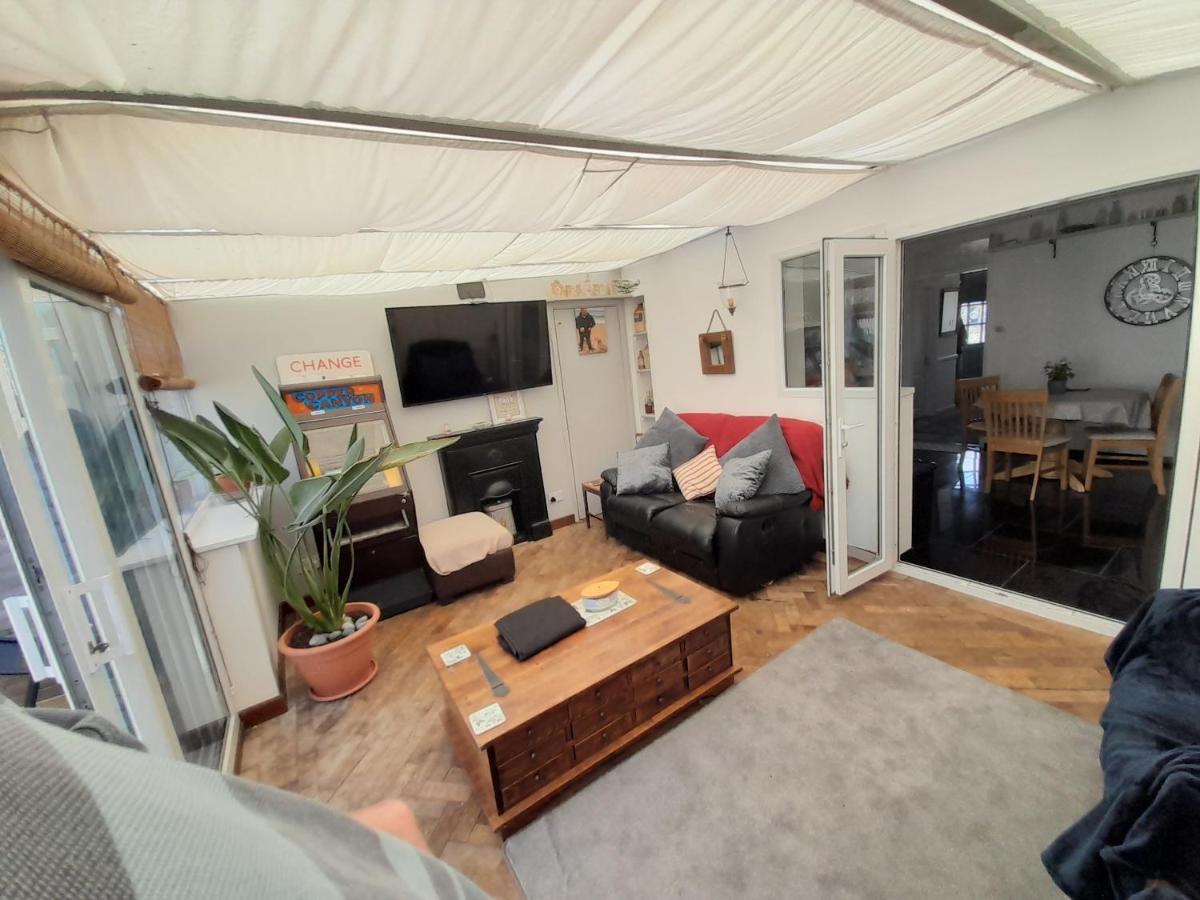 The Homestay Get Away Margate Extérieur photo