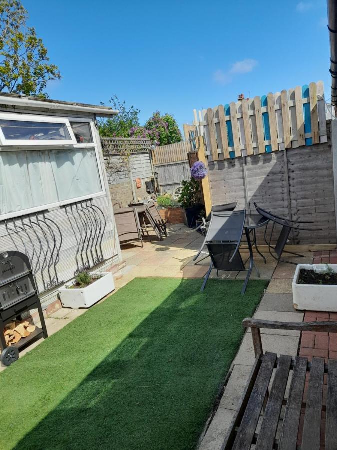 The Homestay Get Away Margate Extérieur photo